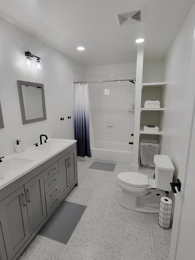 Spacious & Modern Apartment, Close To Universities And Mountains Mapleton Esterno foto